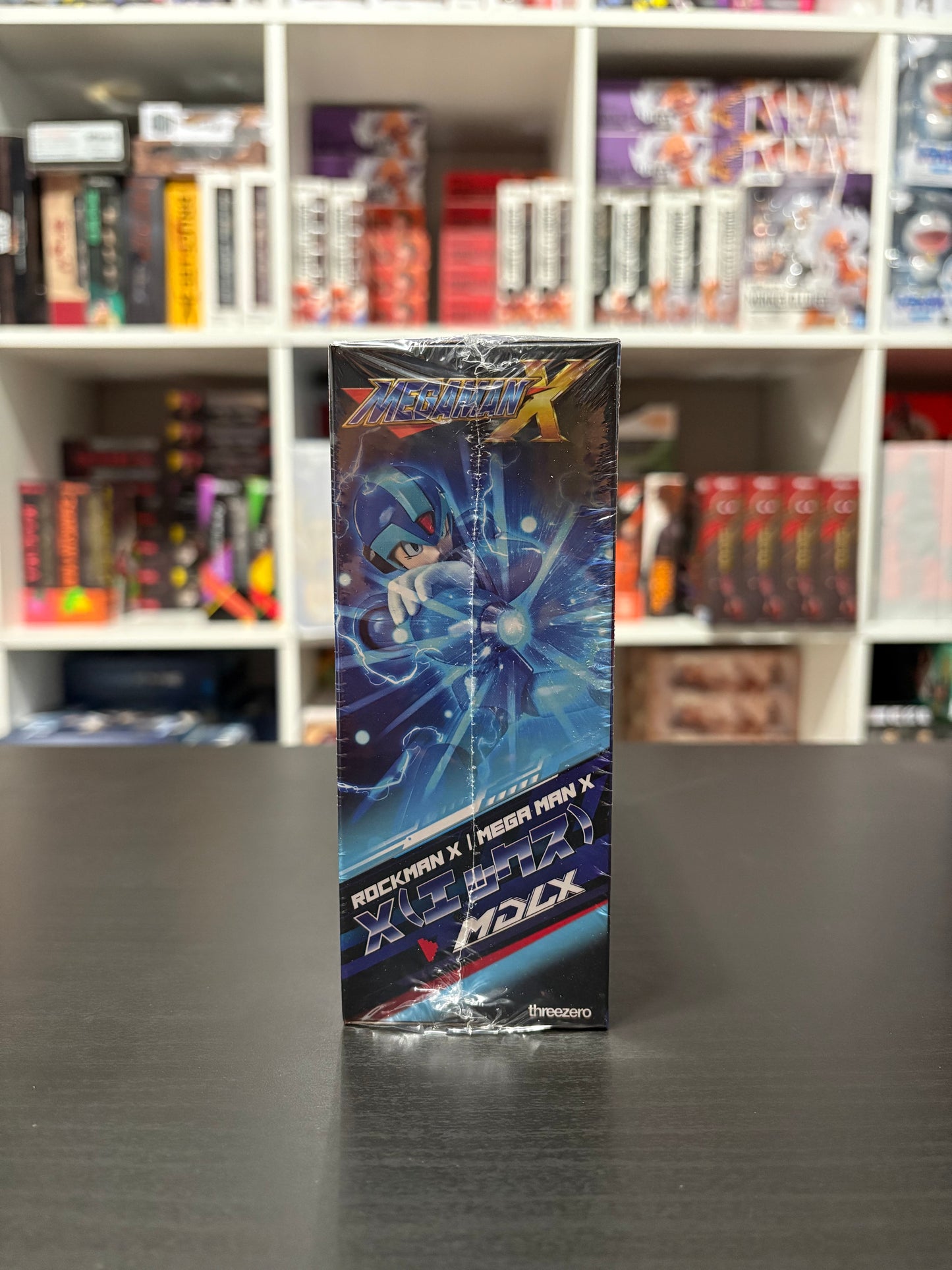 Mega Man X with Victory Effect MDLX Exclusive by
Threezero