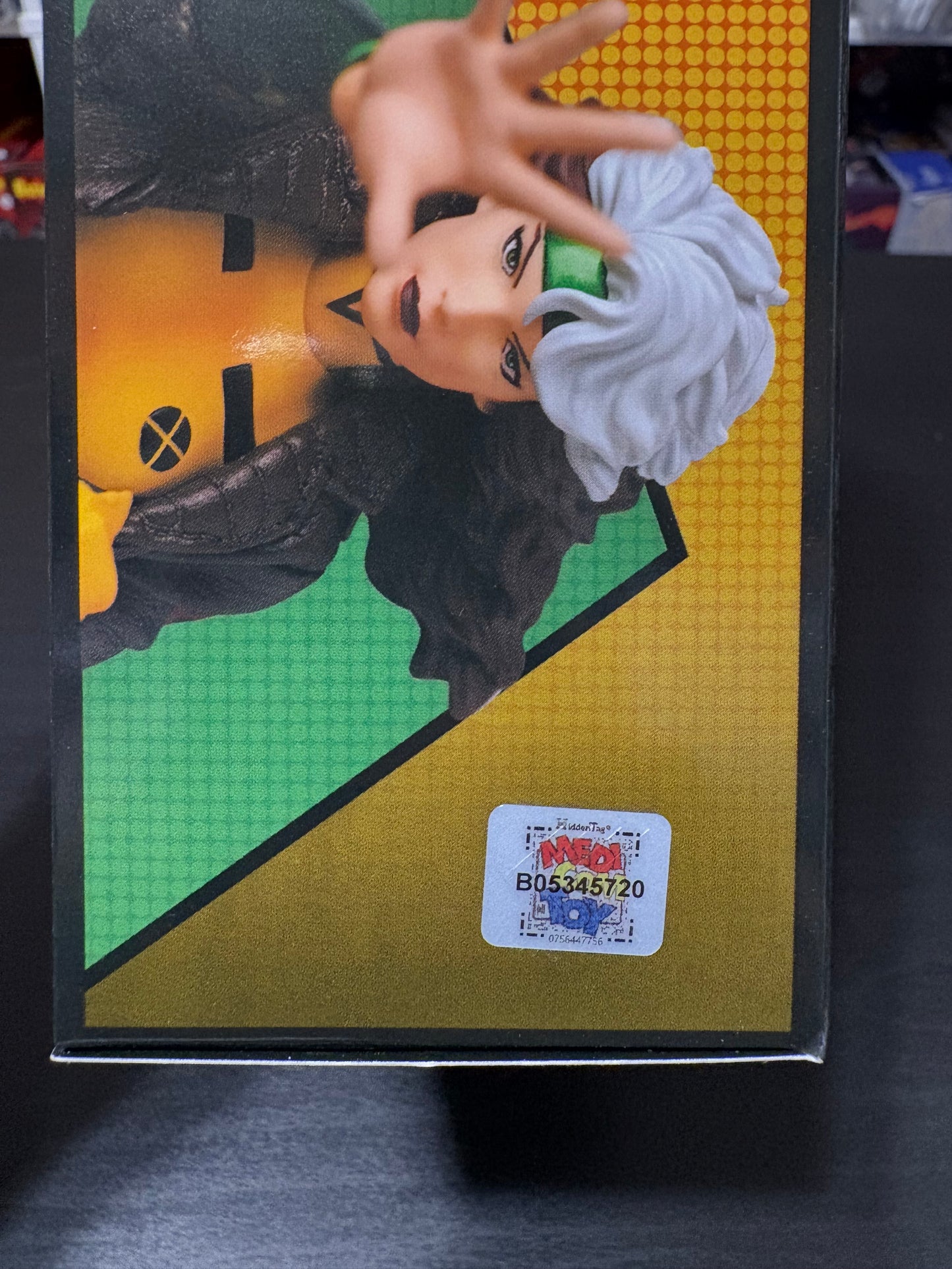 MAFEX 242 Rogue (Comic Ver.) by Medicom