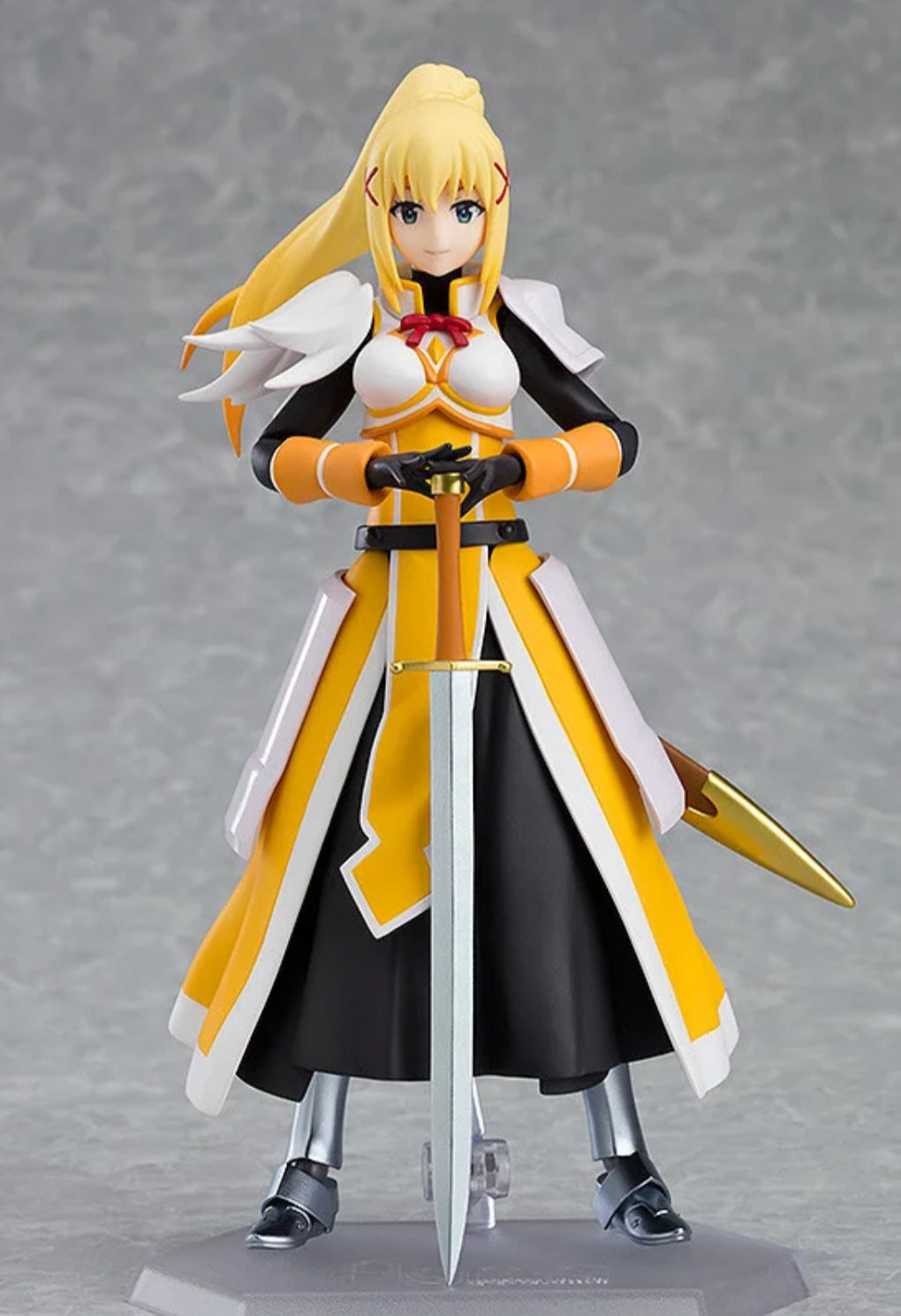 KonoSuba Figma No.450 Darkness with *Bonus faceplate* by Max Factory
