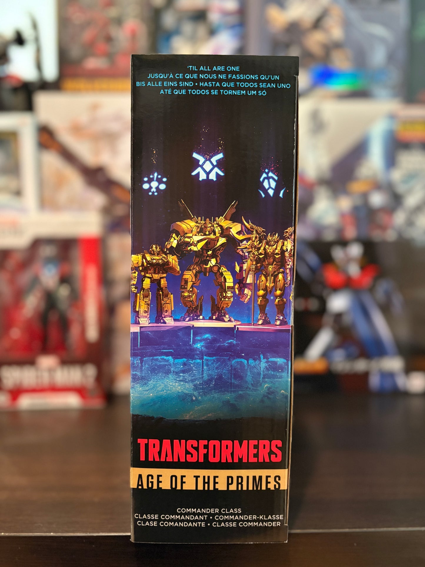 Transformers Age of the Primes Commander Class Aerialbot Silverbolt by Hasbro