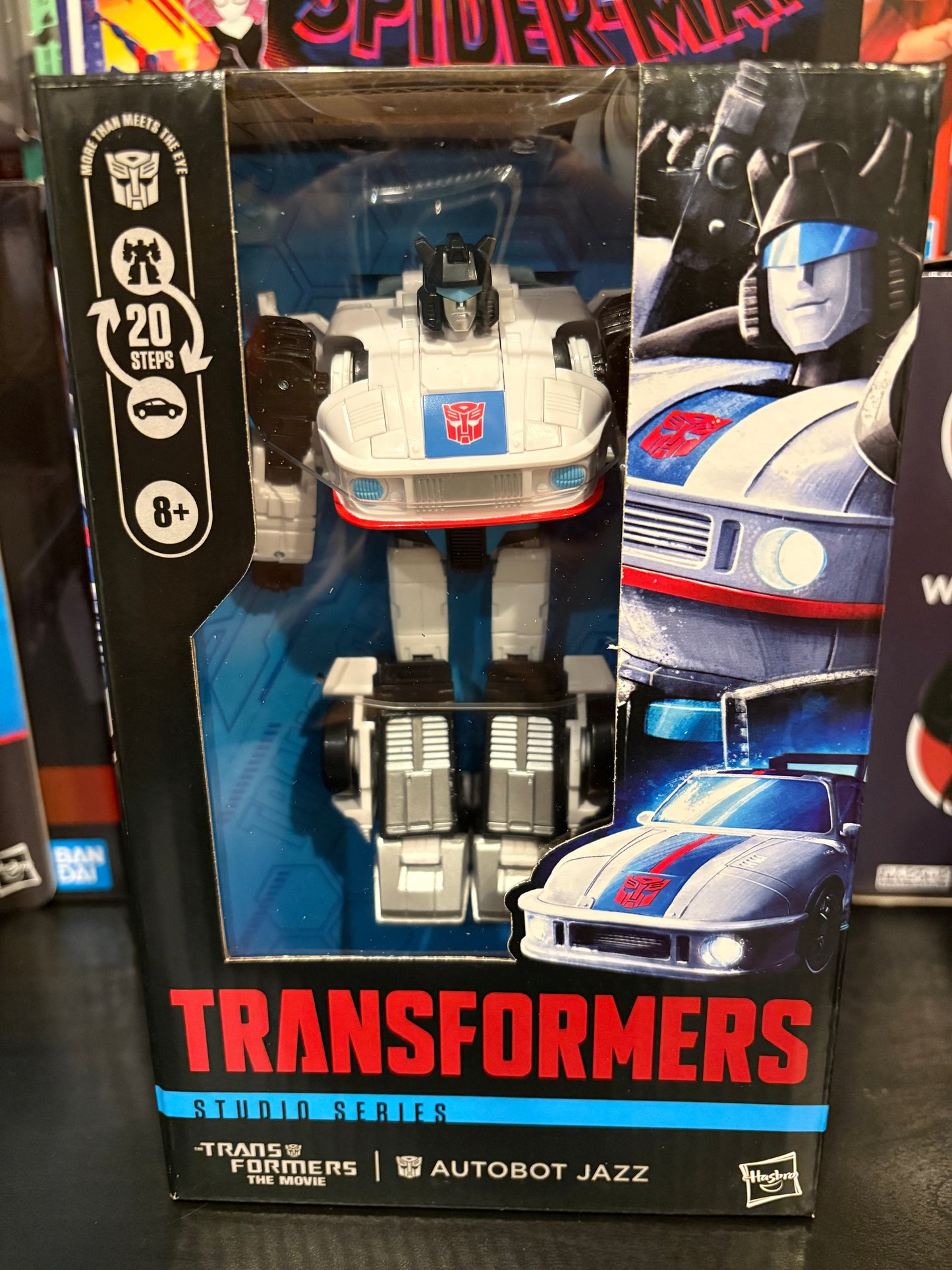 Transformers Studio Series Deluxe Class Transformers: The Movie Autobot Jazz by Hasbro