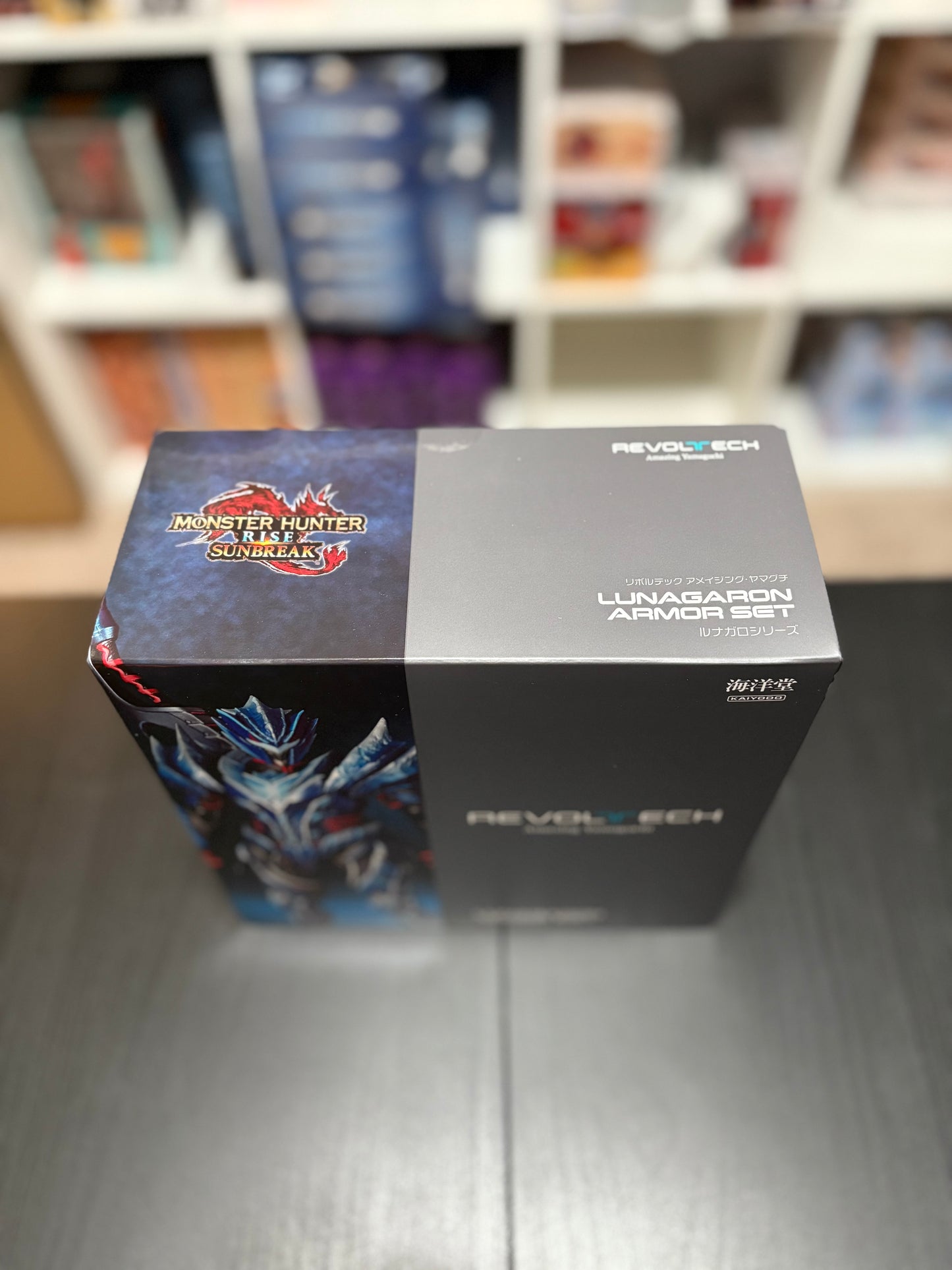Revoltech Amazing Yamaguchi Lunagaron Monster Hunter Rise Series
