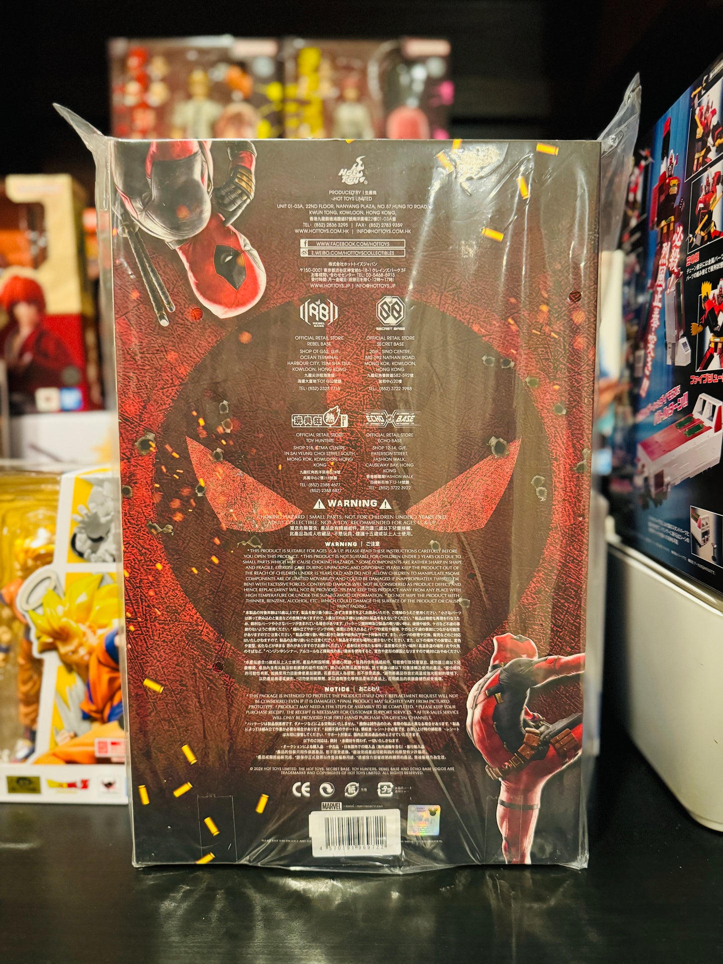 Hot toys Deadpool (Deadpool & Wolverine) 1/6 scale STANDARD ver.