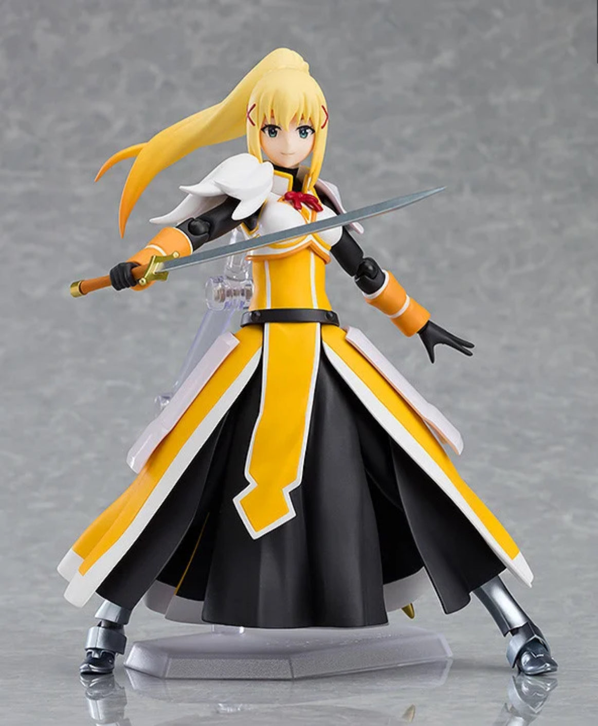 KonoSuba Figma No.450 Darkness with *Bonus faceplate* by Max Factory