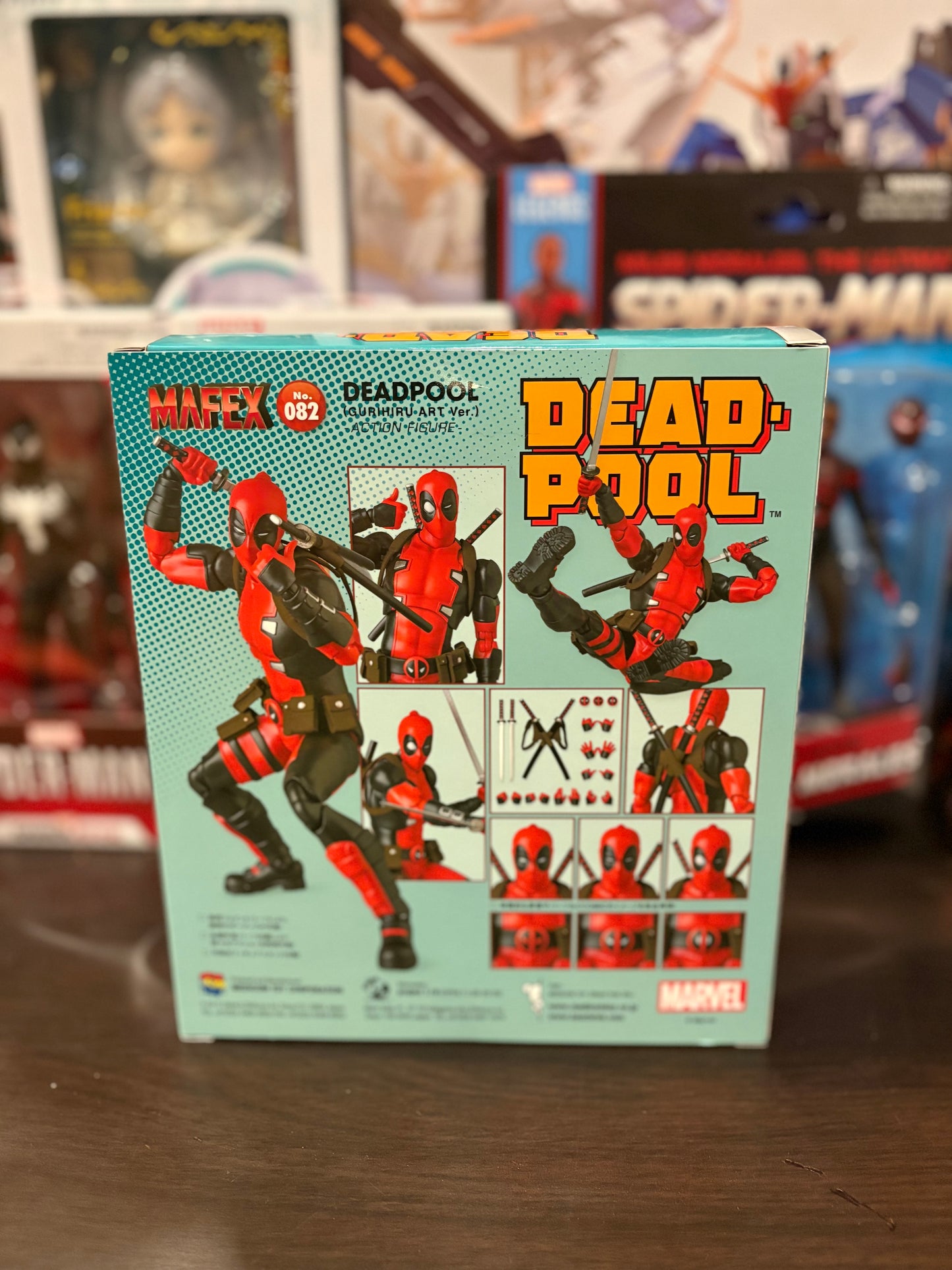 MAFEX 82 DEADPOOL GURIHIRU ART Ver. By Medicom