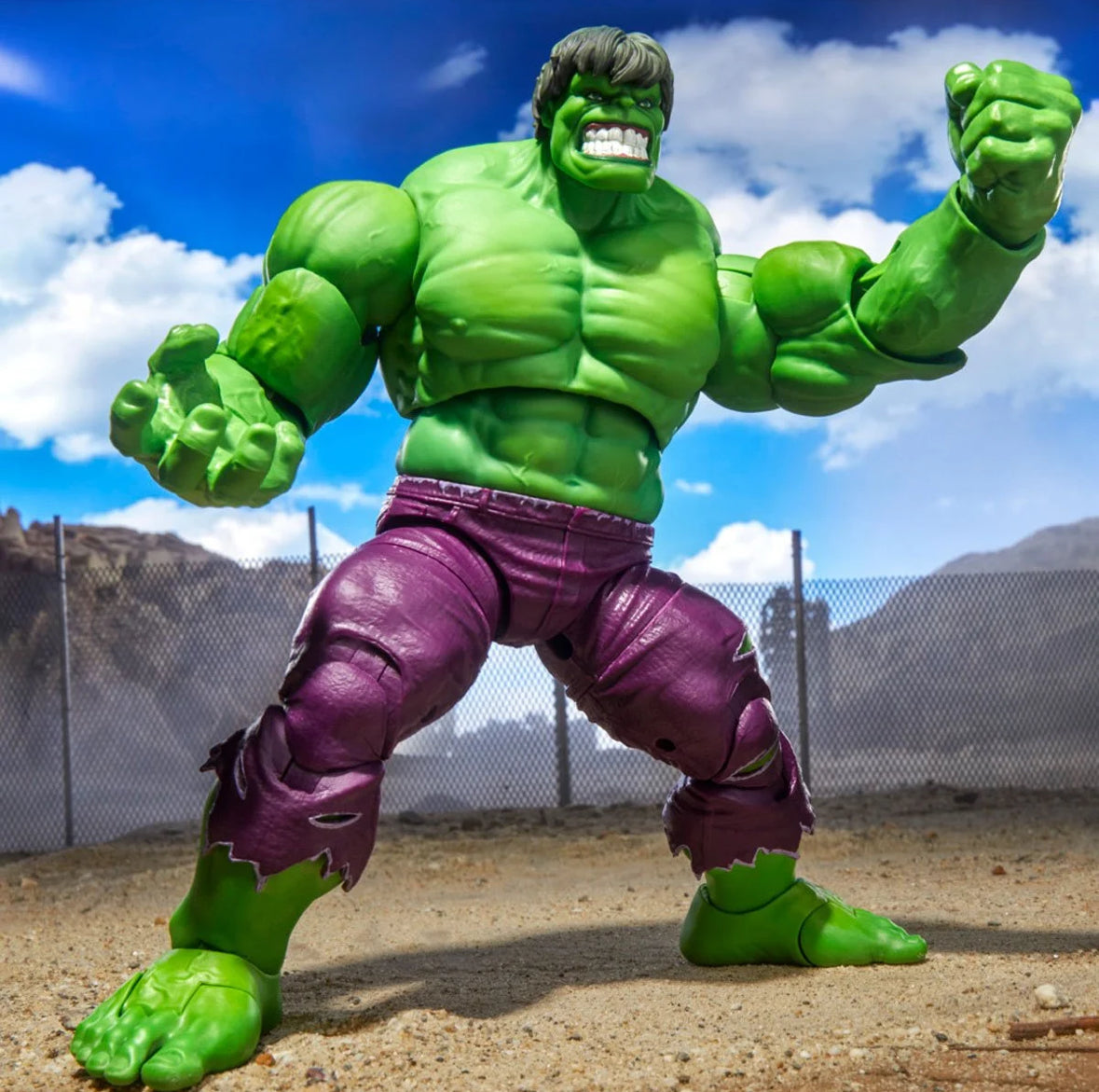 Marvel Legends Maximum Series Hulk by Hasbro