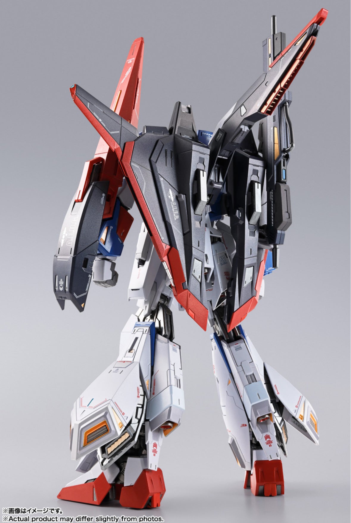 METAL BUILD Zeta Gundam
by Bandai