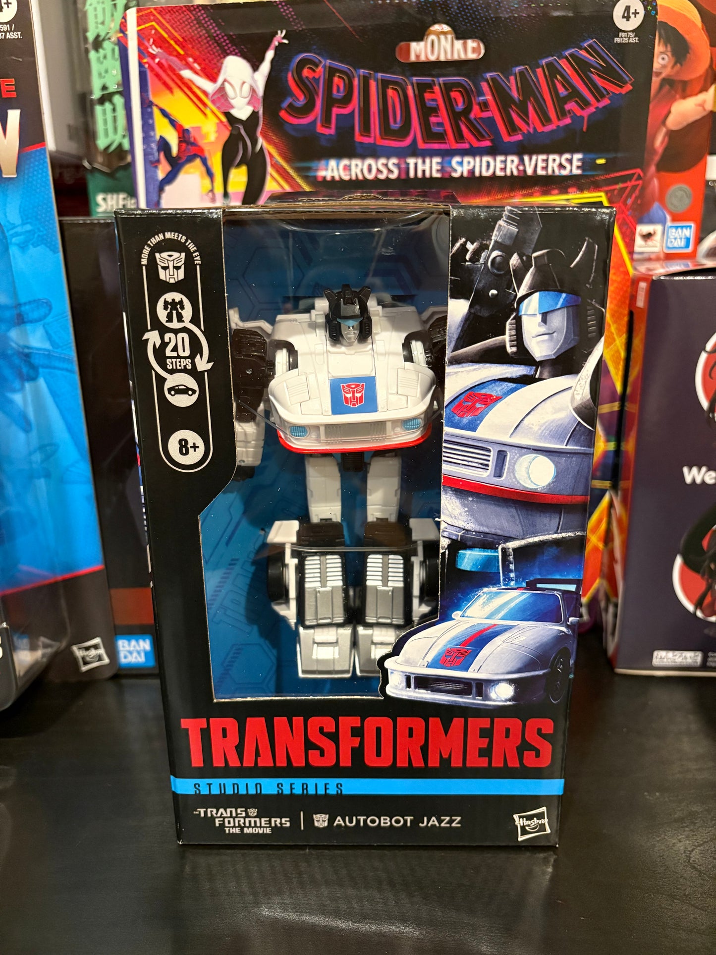 Transformers Studio Series Deluxe Class Transformers: The Movie Autobot Jazz by Hasbro