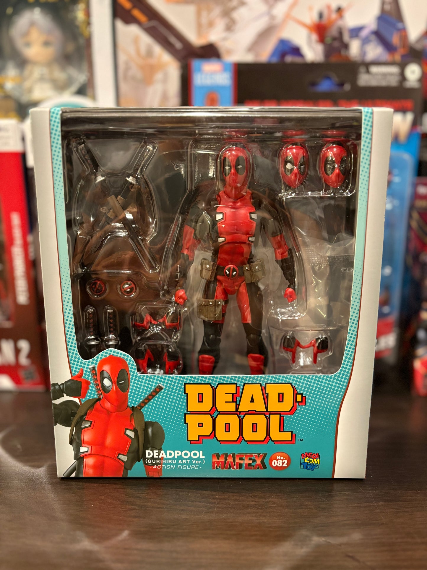 MAFEX 82 DEADPOOL GURIHIRU ART Ver. By Medicom
