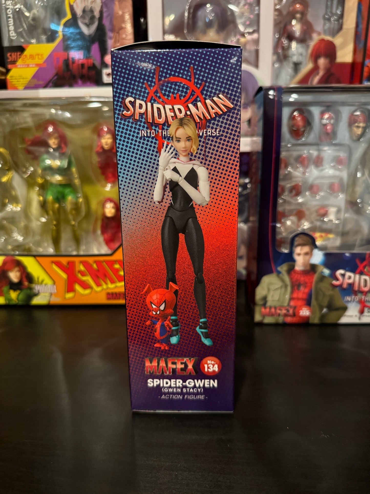 MAFEX No.134 Spider-Gwen & Spider-Ham Spider-Man: Into The Spider-Verse