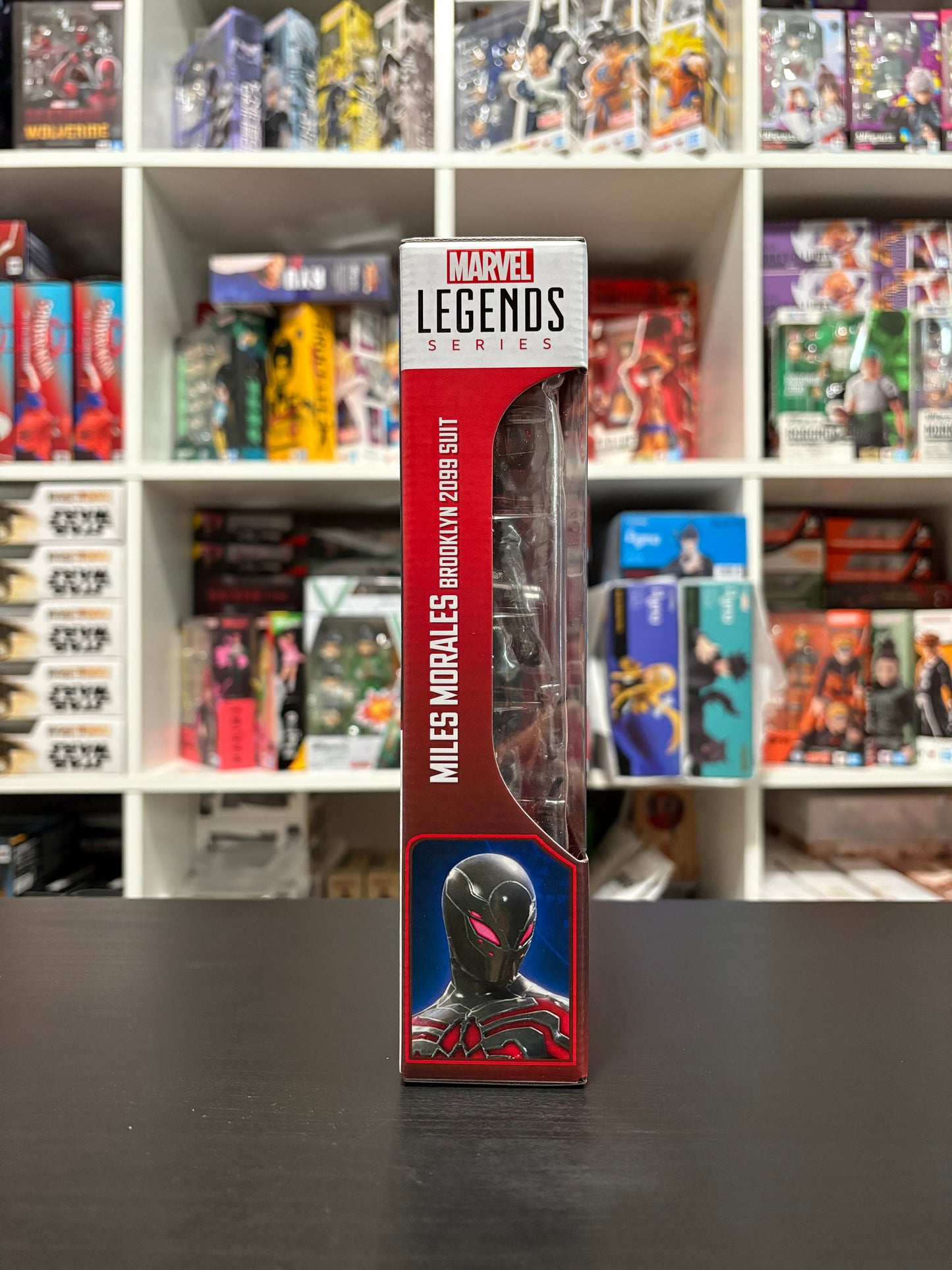 Spider-Man 2 Marvel Legends Gamerverse Miles Morales  Brooklyn 2099 Suit