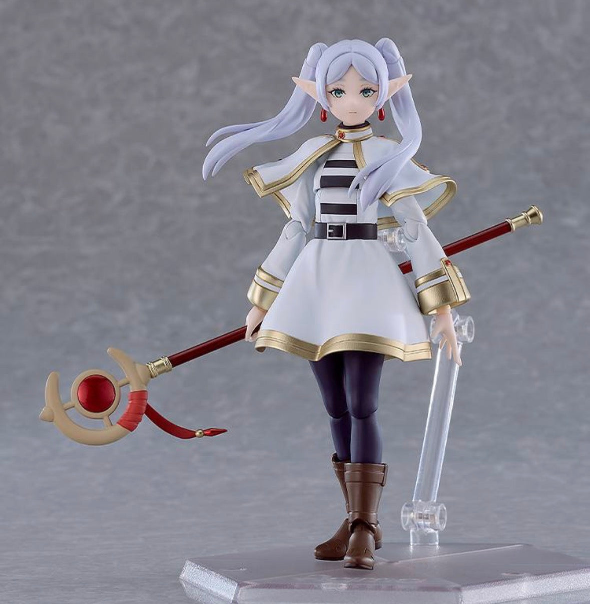 Figma 658 Frieren Beyond Journey's End - Frieren w/Limited Bonus Zoltrak Circle by Good Smile Company