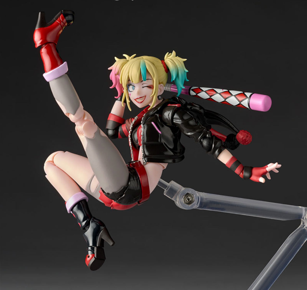 Revoltech Amazing Yamaguchi Harley Quinn Suicide Squad ISEKAI Ver. By Kaiyodo