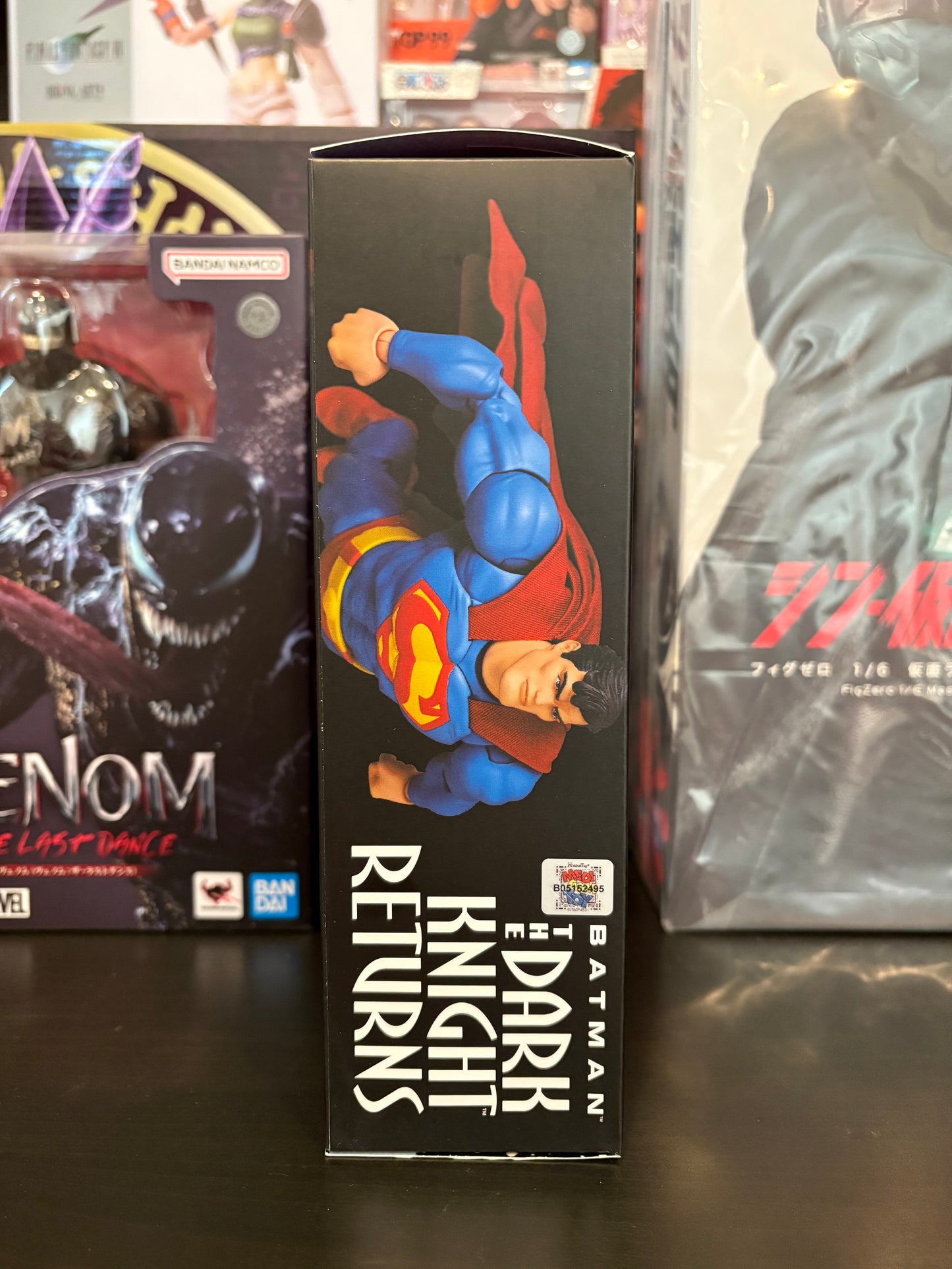 MAFEX No.161 Superman (Batman: The Dark Knight Returns)