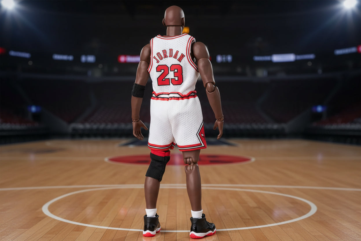 MAFEX No. 255 Michael Jordan (Chicago Bulls Home) by Medicom