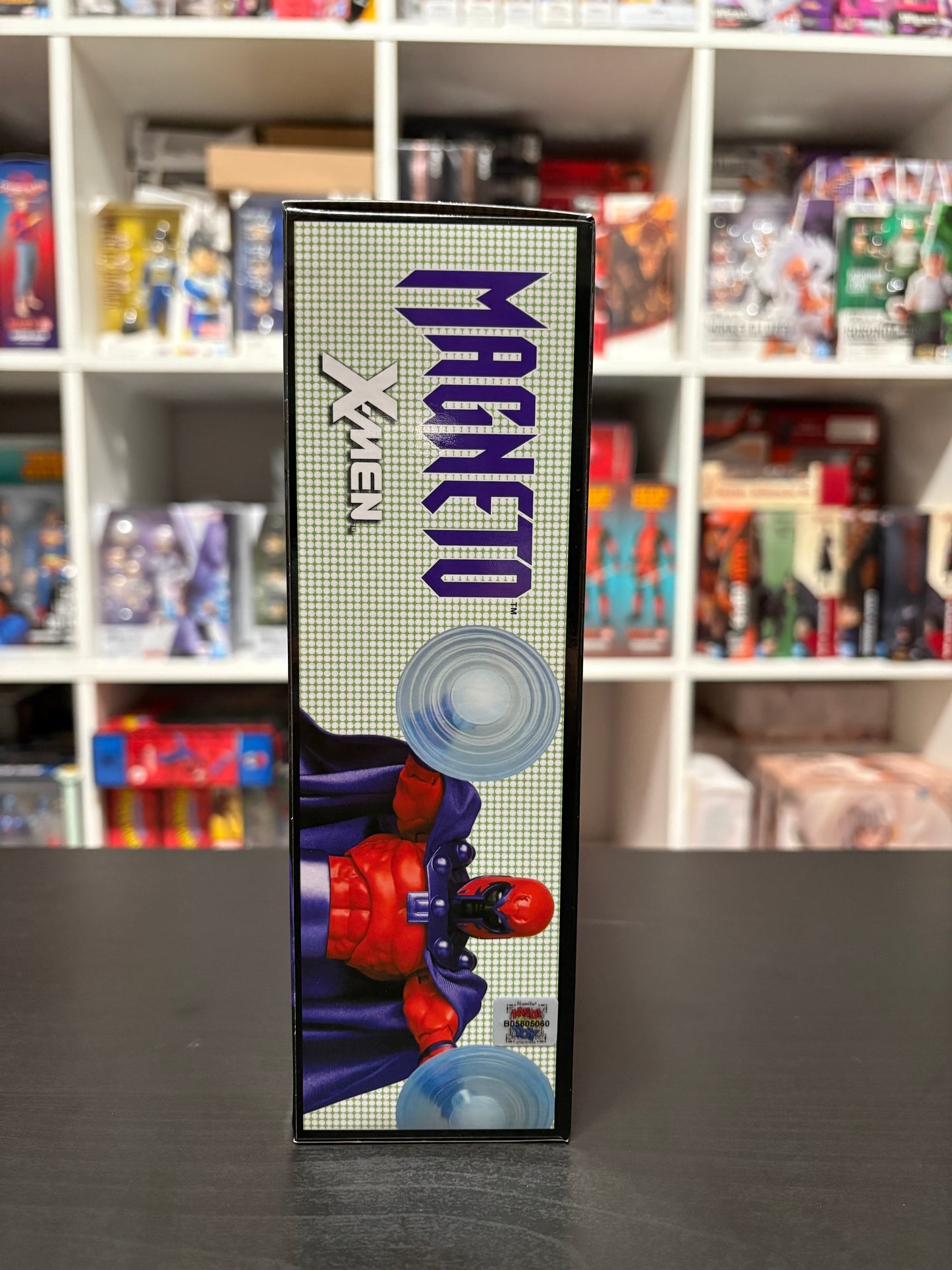 Marvel MAFEX No.179 Magneto by Medicom