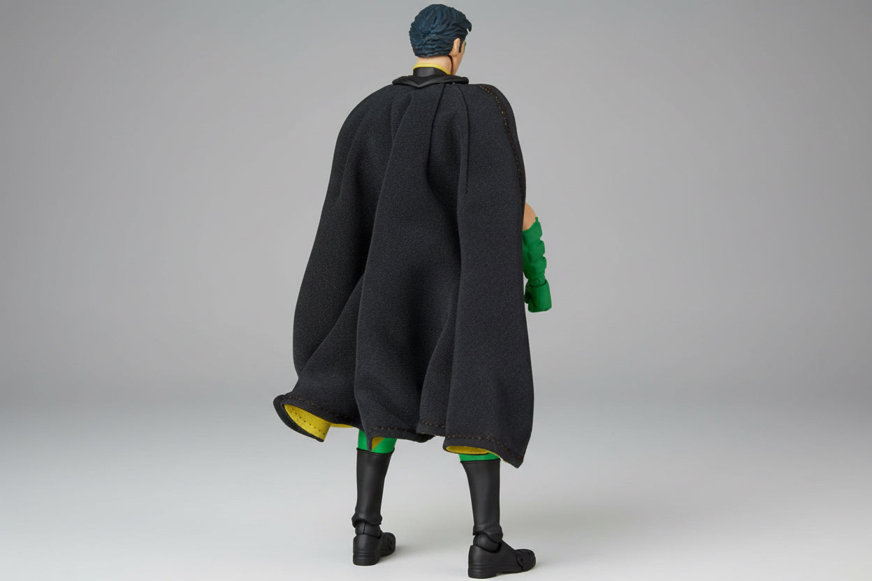 MAFEX No.264 Robin (Batman: Hush Ver.) by Medicom