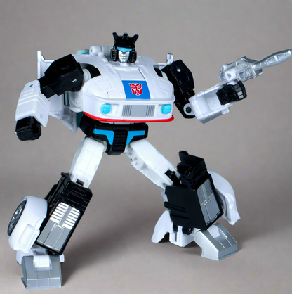 Transformers Studio Series Deluxe Class Transformers: The Movie Autobot Jazz by Hasbro