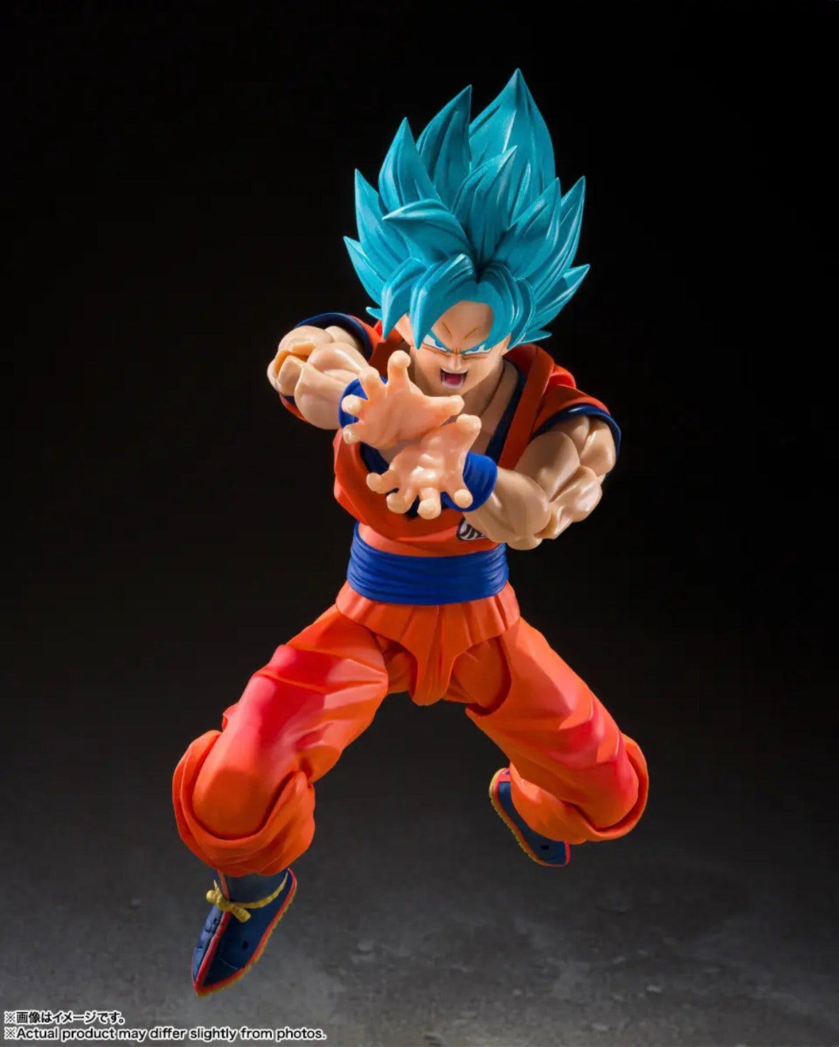 S.H.Figuarts Super Saiyan God Son Goku Blue Power Transcending Limits
by Bandai Tamashii Nations