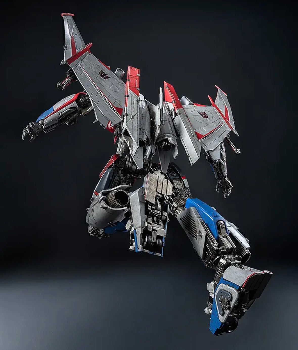 Starscream DLX Transformers: Bumblebee Action Figure by ThreeZero