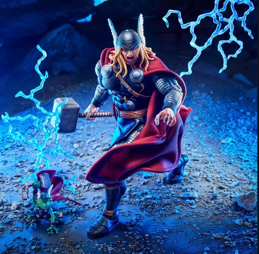 Marvel Legends Maximum Series Thor by Hasbro