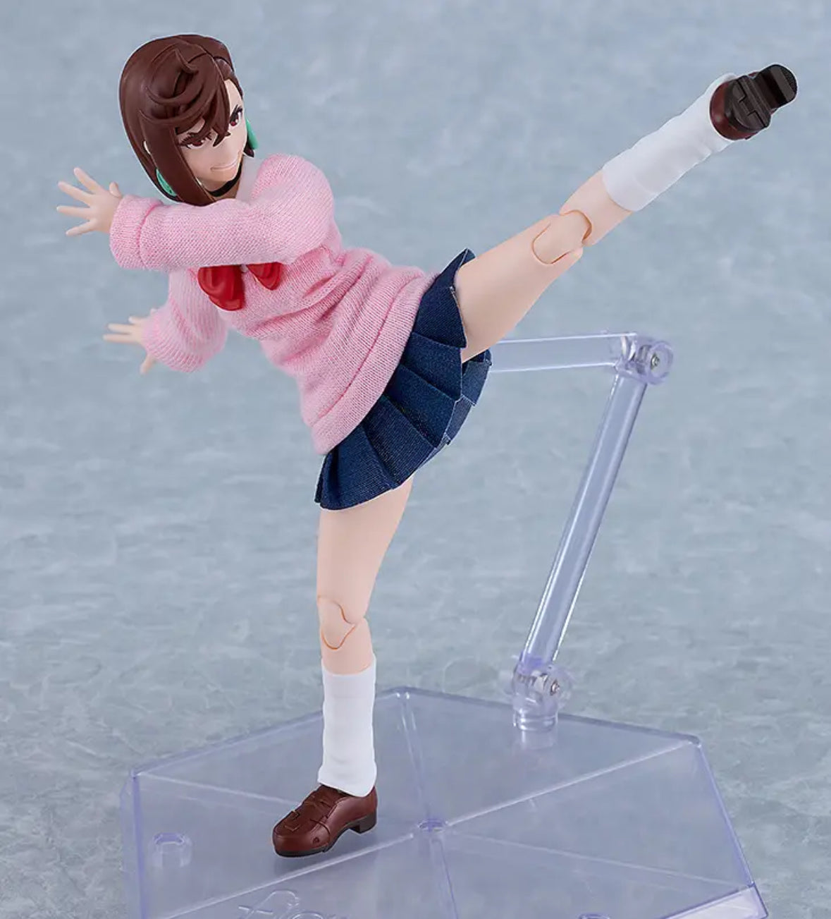 figma 651 Momo (Dandadan)
by Good Smile Company