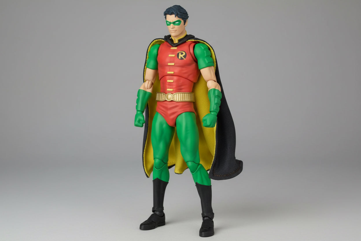 MAFEX No.264 Robin (Batman: Hush Ver.) by Medicom – Beyond The Hobby