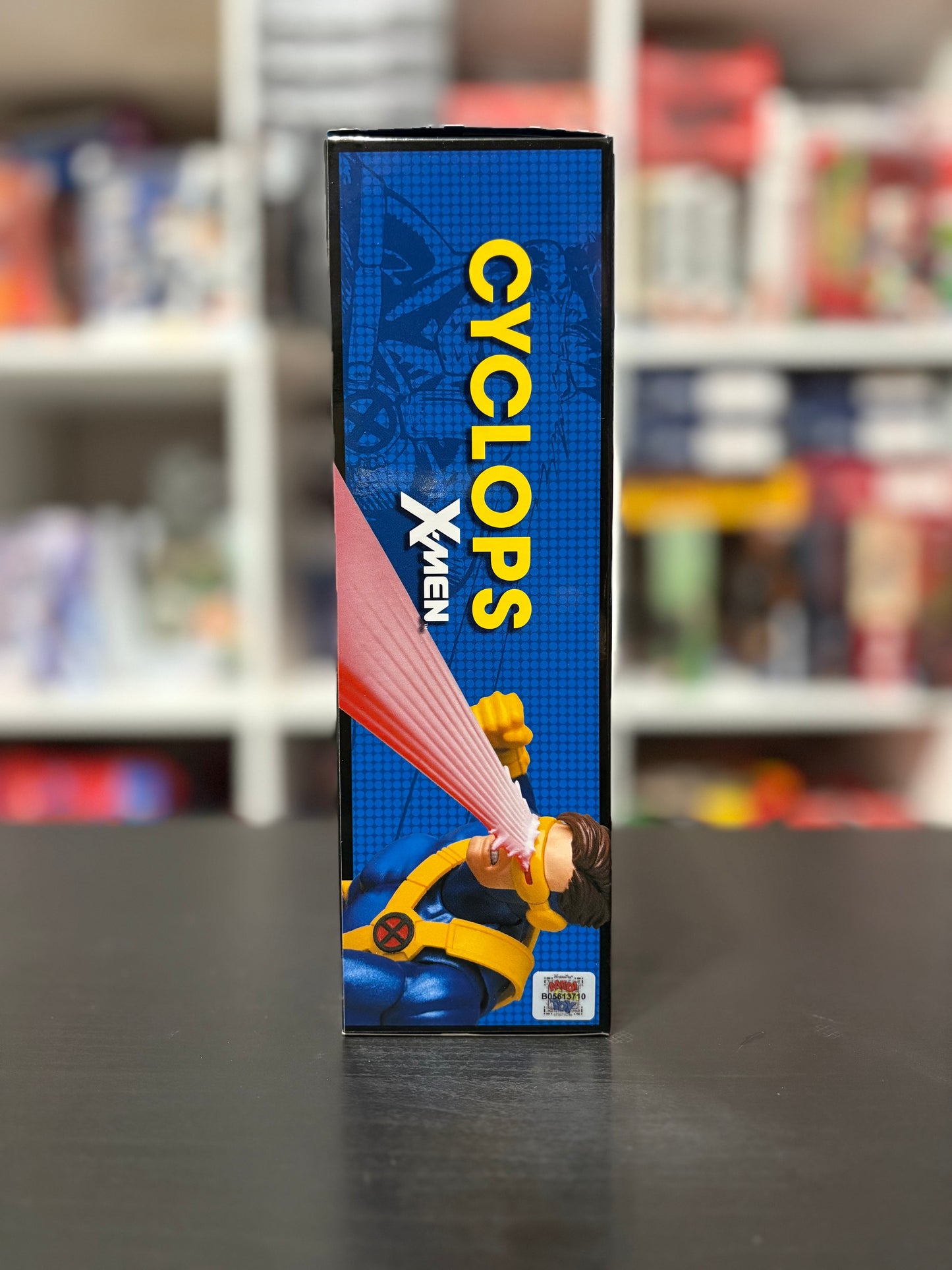MAFEX No.099 Cyclops Marvel X-men Comic Version by Medicom
