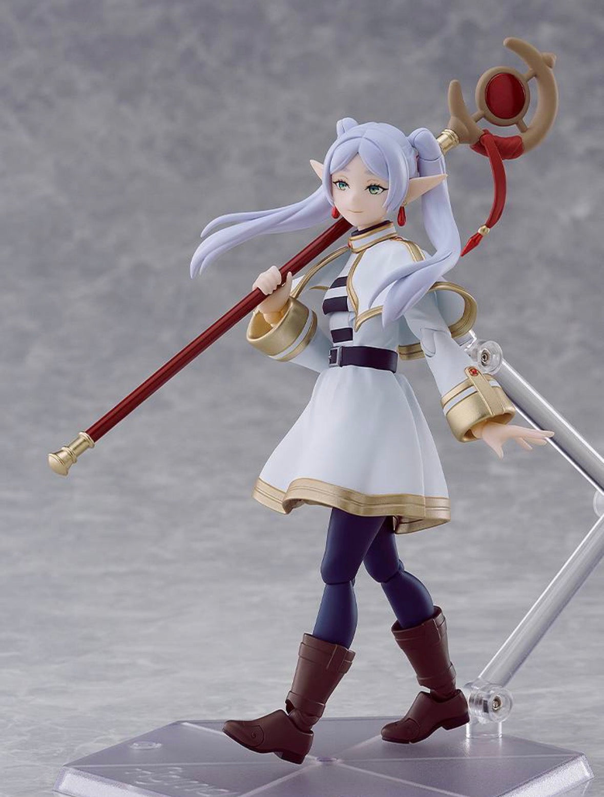 Figma 658 Frieren Beyond Journey's End - Frieren w/Limited Bonus Zoltrak Circle by Good Smile Company