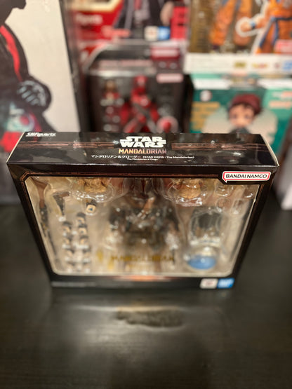 S.H. Figuarts Mandalorian & Grogu