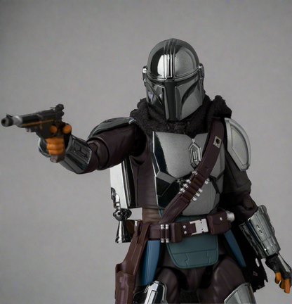 MAFEX No.256 THE MANDALORIAN CHROME Ver. STAR WARS on