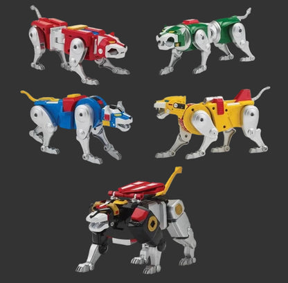 Legendary Voltron 40th Anniversary Classic Deluxe Action Figure by Playmates