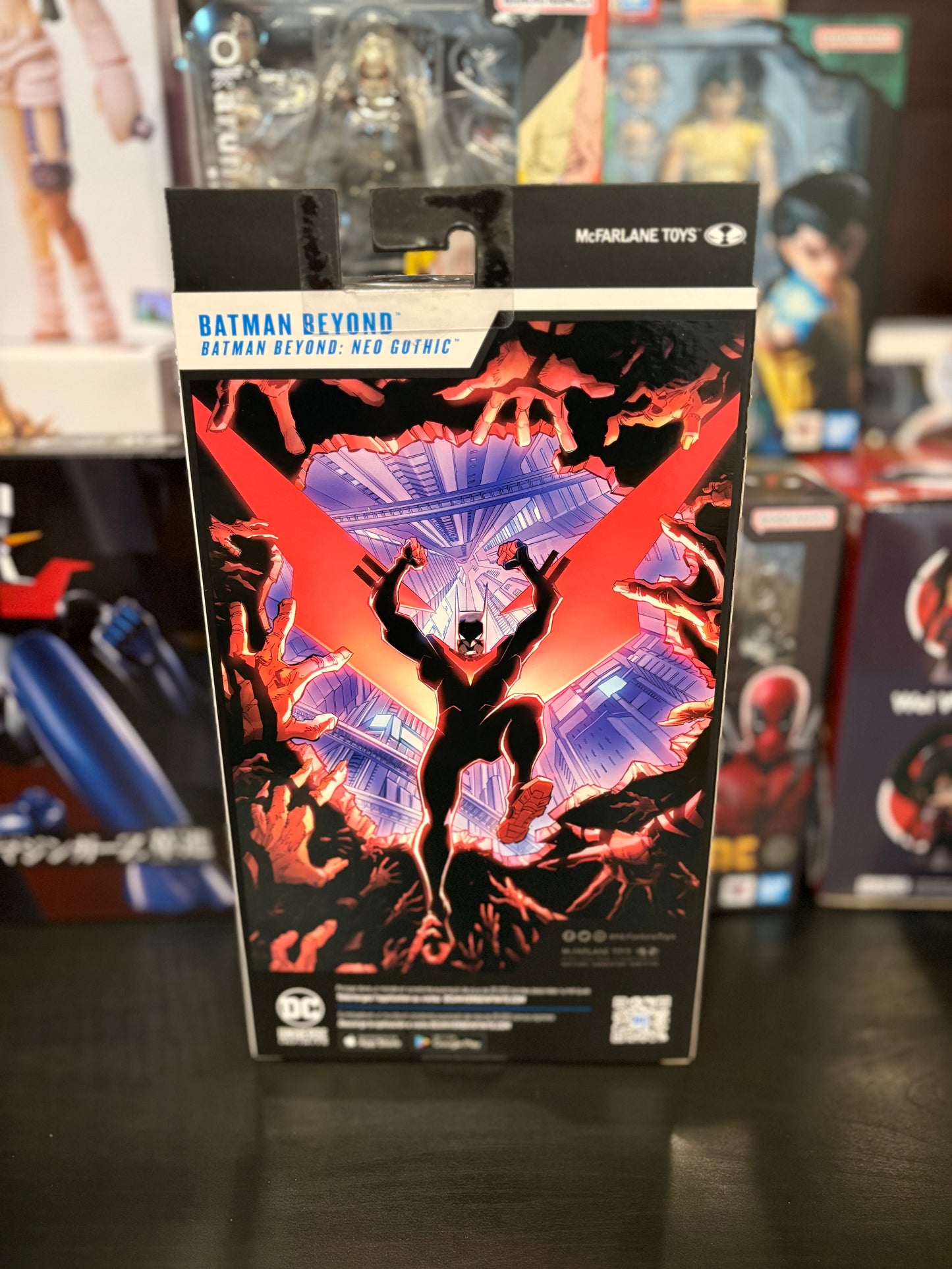 Batman Beyond: Neo-Gothic DC Multiverse Batman by Mcfarlane Toys
