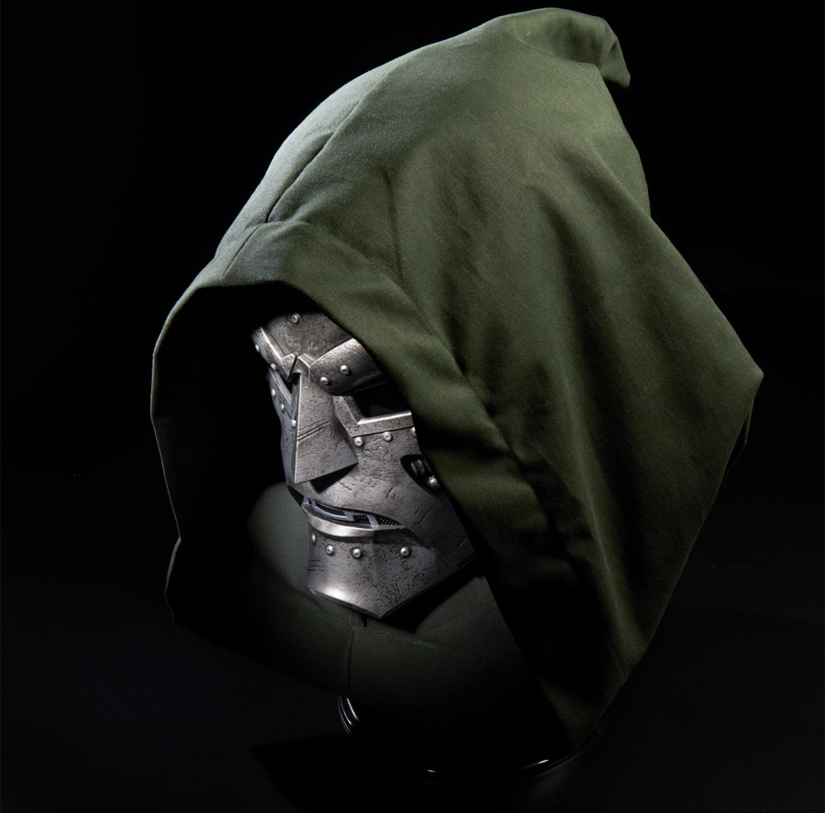 Fantastic Four Marvel Legends Doctor Doom Premium Roleplay Helmet Prop Replica