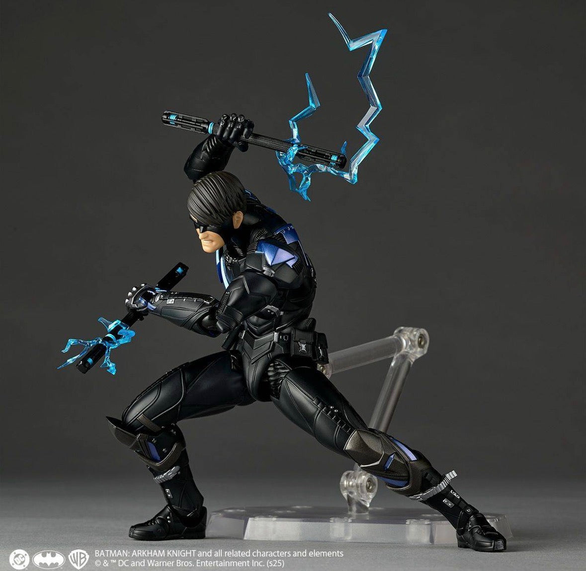 Revoltech Amazing Yamaguchi Batman Nightwing with Limited Bonus Item by Kaiyodo