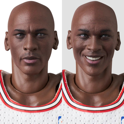 MAFEX No. 255 Michael Jordan (Chicago Bulls Home) by Medicom