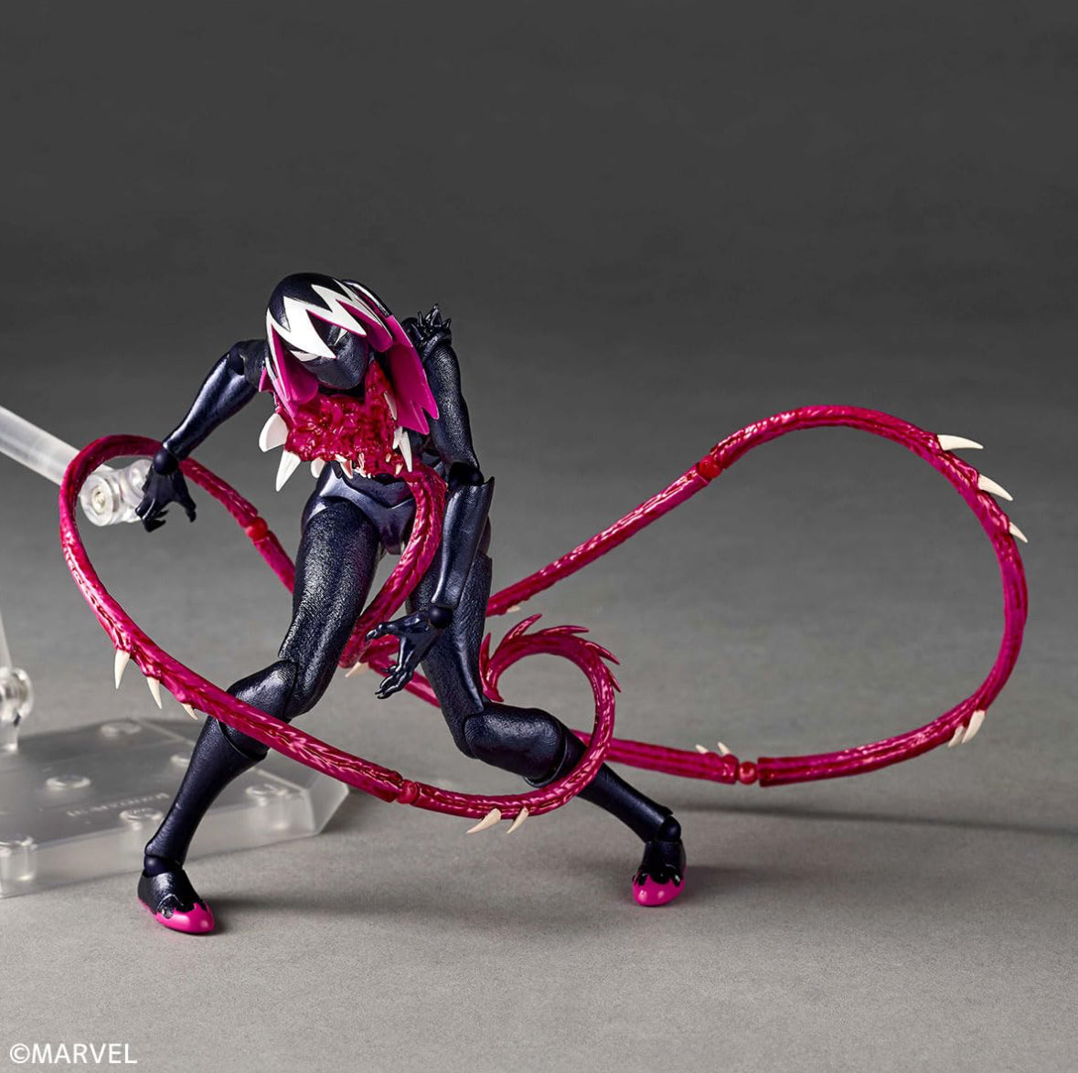 Revoltech Amazing Yamaguchi Gwenom by Kaiyodo