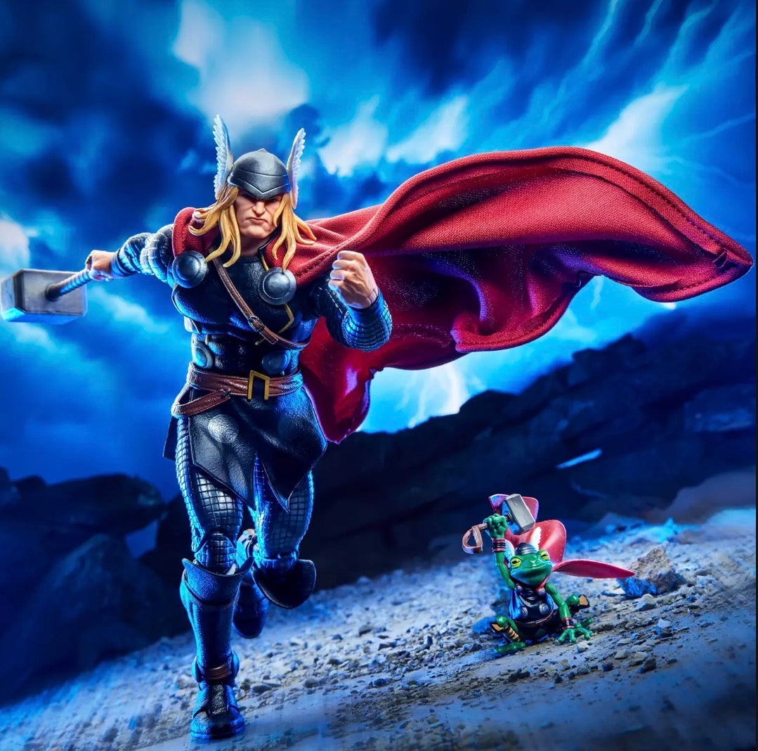 Marvel Legends Maximum Series Thor by Hasbro