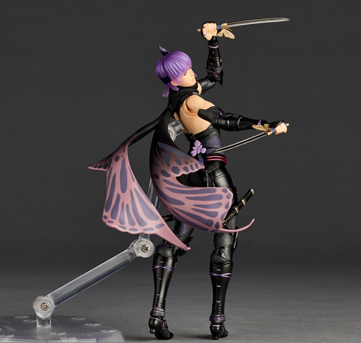 Revoltech – Beyond The Hobby