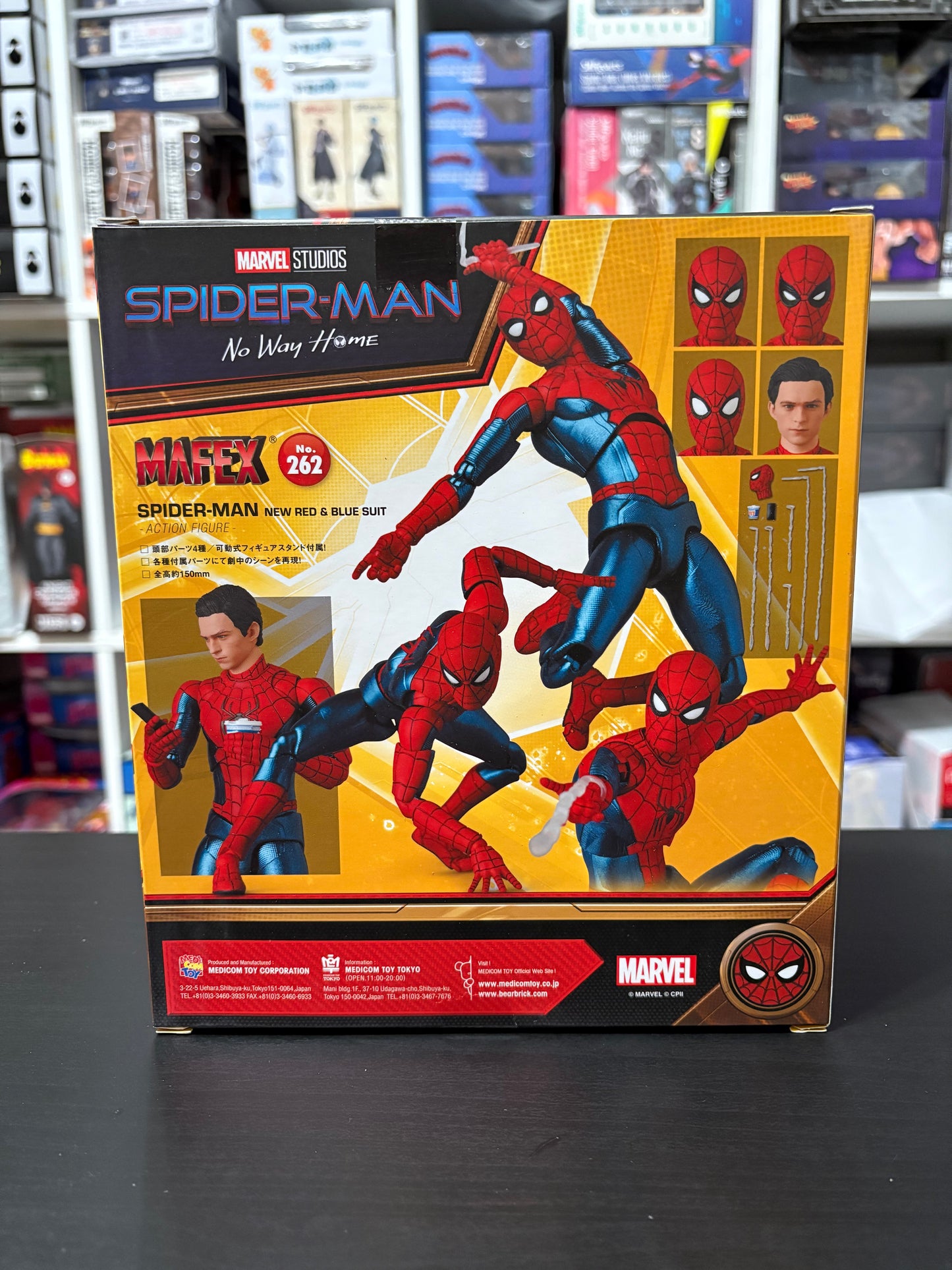 MAFEX No.262 Spider-Man New Red & Blue Suit by Medicom