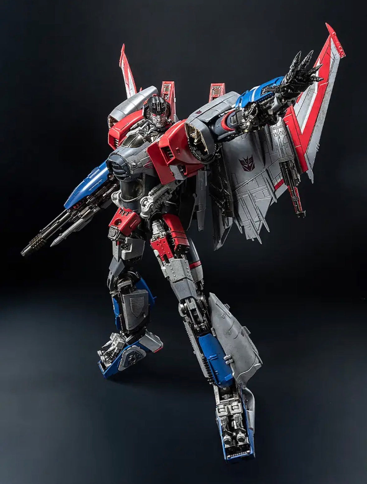 Starscream DLX Transformers: Bumblebee Action Figure by ThreeZero