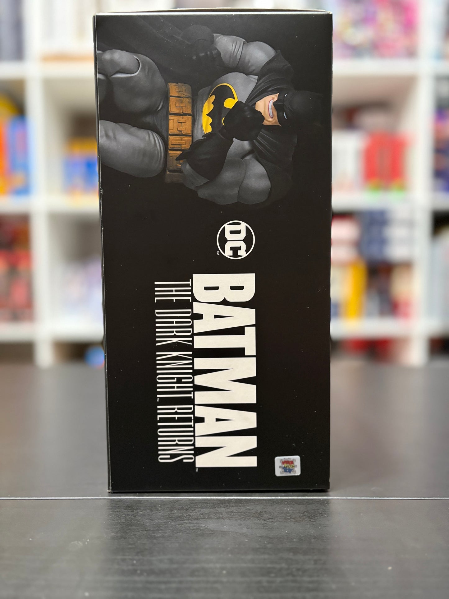 MAFEX No.205 Batman: The Dark Knight Returns Batman & Horse by Medicom