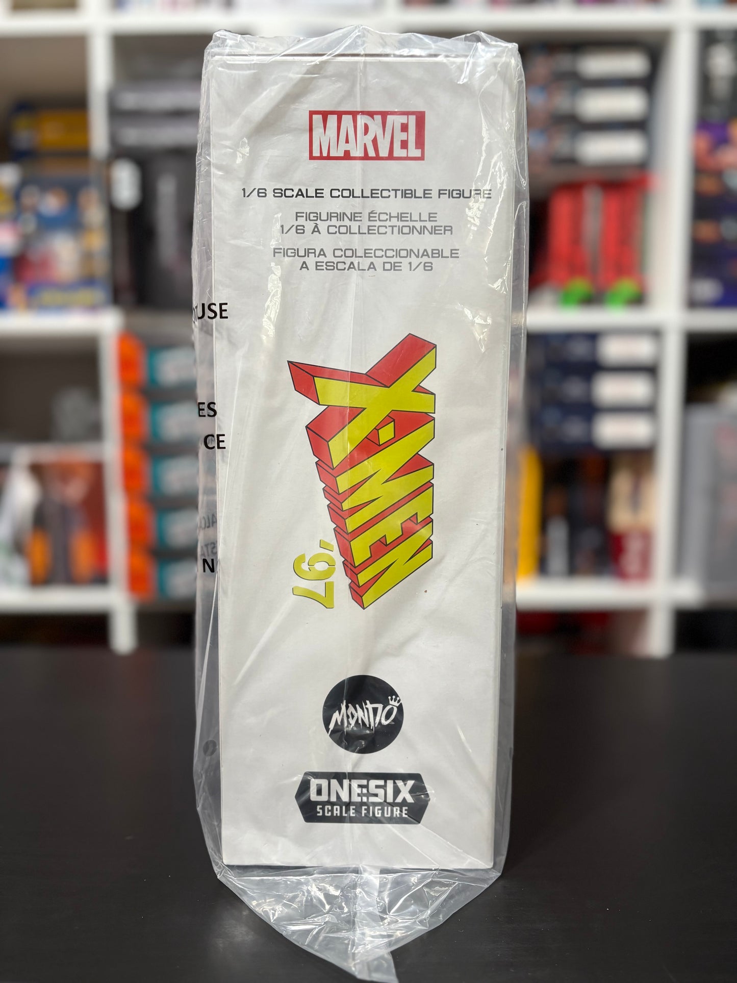 Marvel X-men '97 Wolverine 1/6th Scale Figure by Mondo