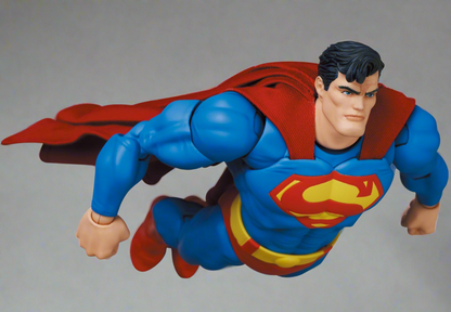 MAFEX No.161 Superman (Batman: The Dark Knight Returns)