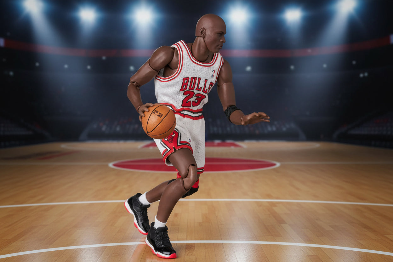 MAFEX No. 255 Michael Jordan (Chicago Bulls Home) by Medicom