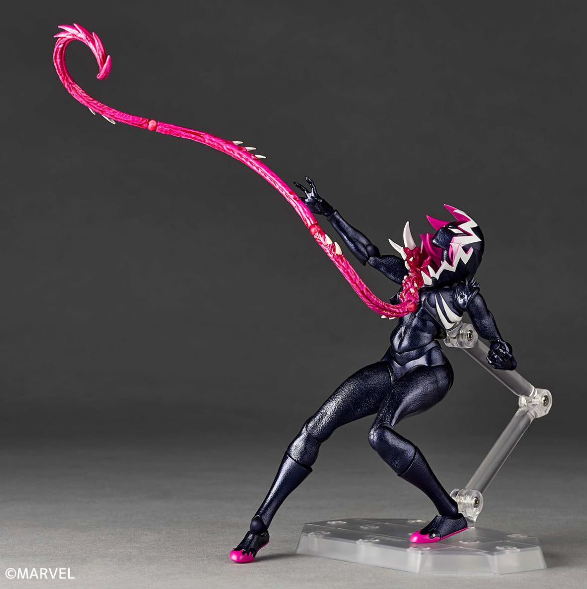 Revoltech Amazing Yamaguchi Gwenom by Kaiyodo