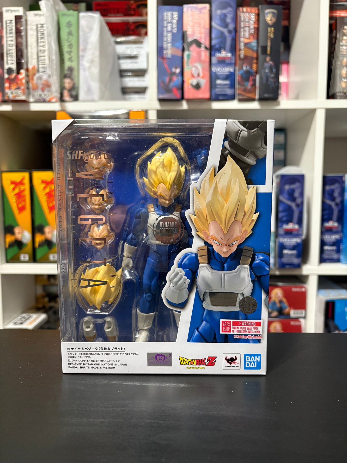 S.H.Figuarts Super Saiyan Vegeta Dangerous Pride
by Bandai Tamashii Nations