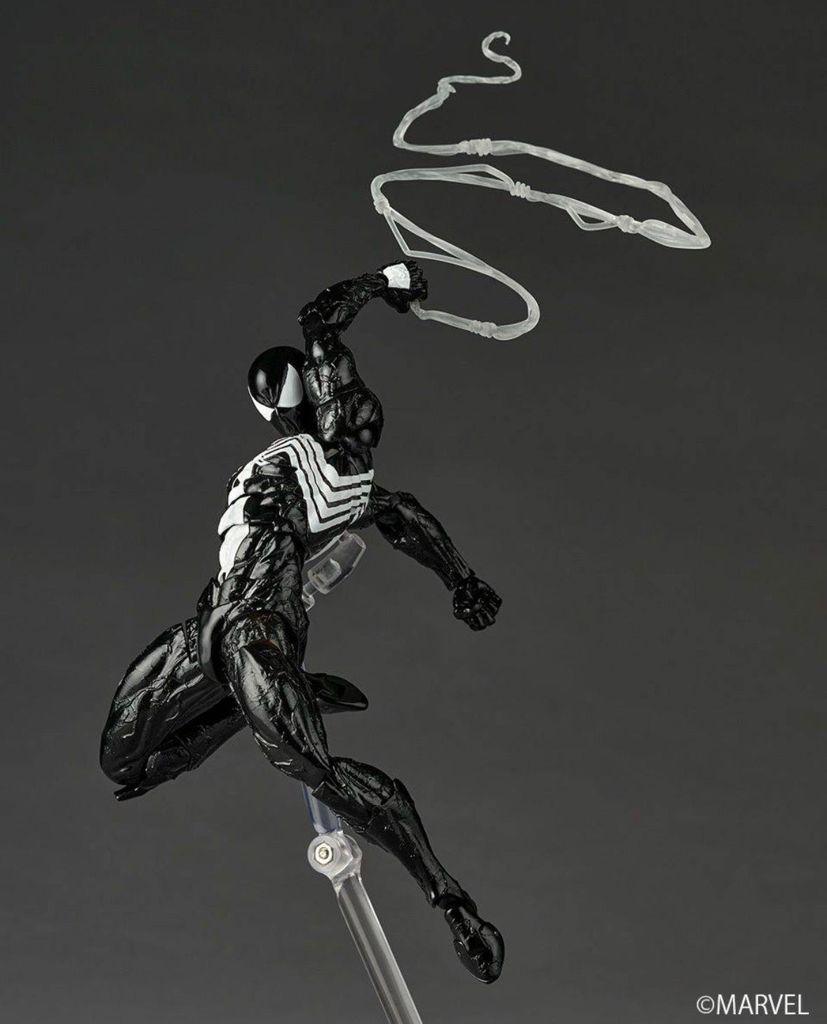(Arriving soon! Limit 1 per costumer) Revoltech Amazing Yamaguchi Symbiote Spider-Man by Kaiyodo